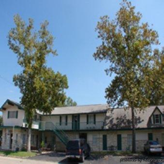 Azure Hills And Suites