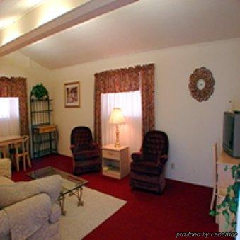 Azure Hills Inn&suites Motel