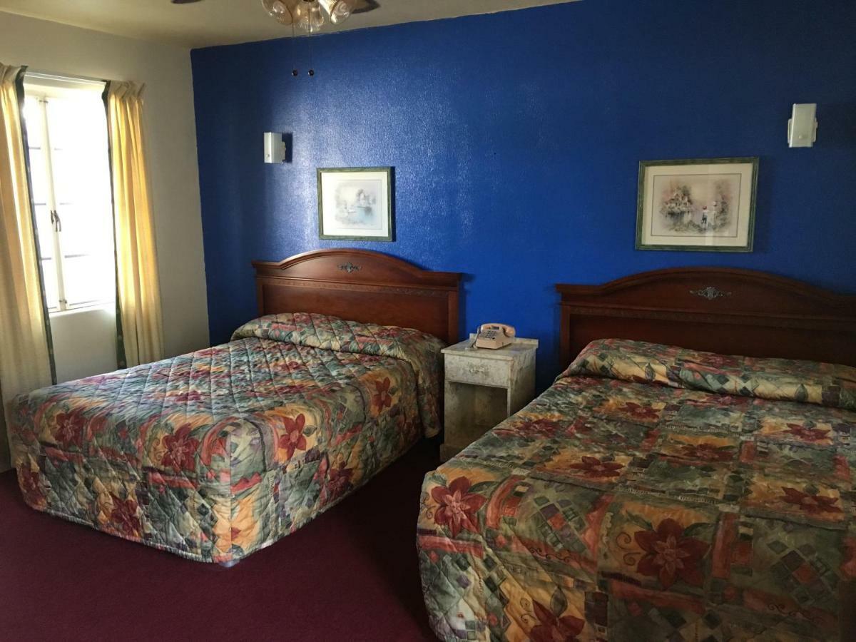 Motel Azure Hills Inn&suites *